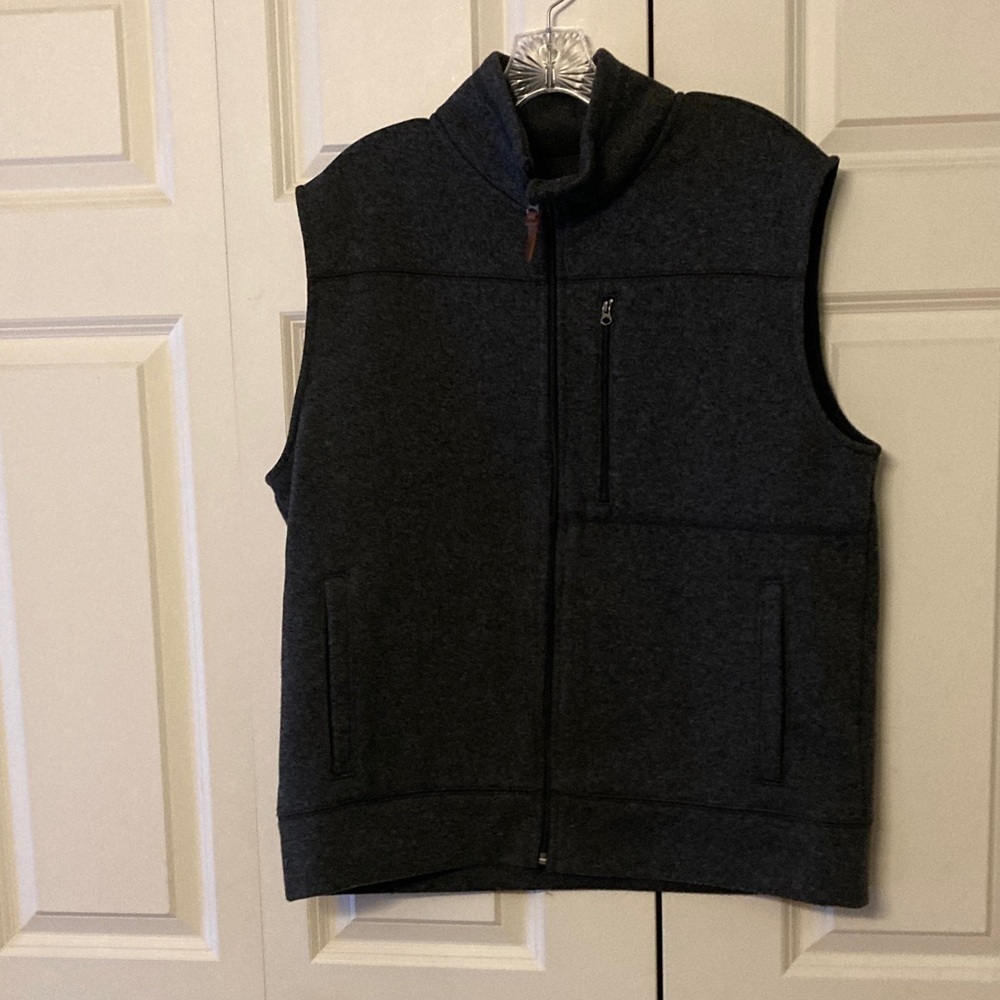 Goodfellow & Co. men’s Large charcoal gray vest casual layer outdoors hiking